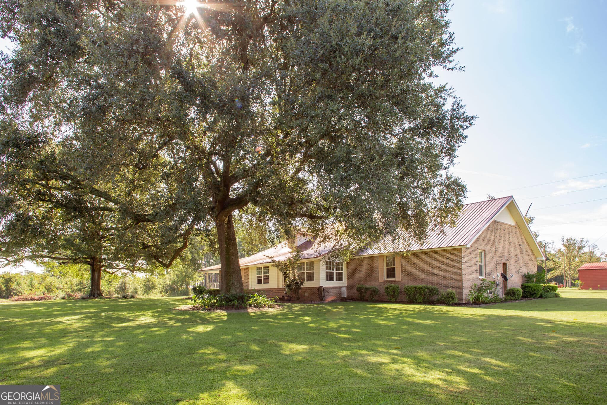 4 bedroom, 3 bathroom, 2,800 sq ft single family residence for sale at 8184 Clark Road, Blackshear, GA 31516 — photo 10