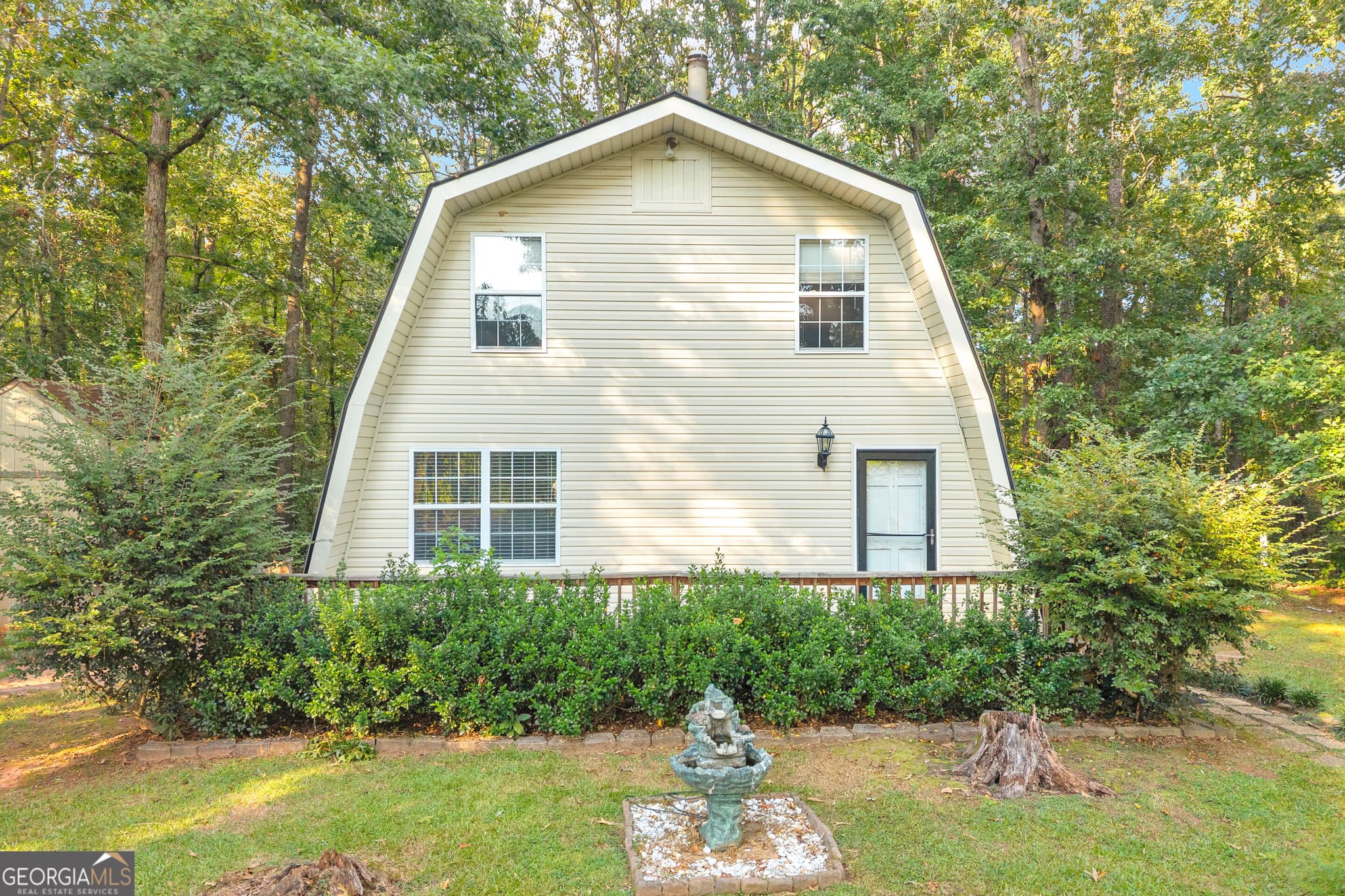 3 bedroom, 2 bathroom, 2,016 sq ft single family residence for sale at 4115 Highway 106, Hull, GA 30646