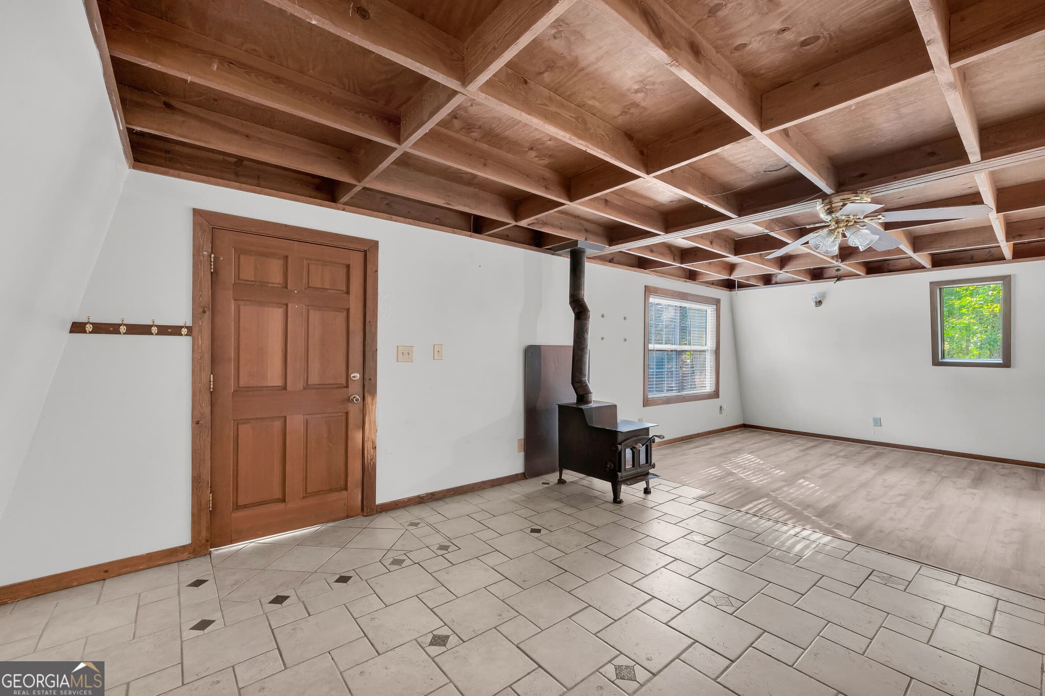 3 bedroom, 2 bathroom, 2,016 sq ft single family residence for sale at 4115 Highway 106, Hull, GA 30646 — photo 9