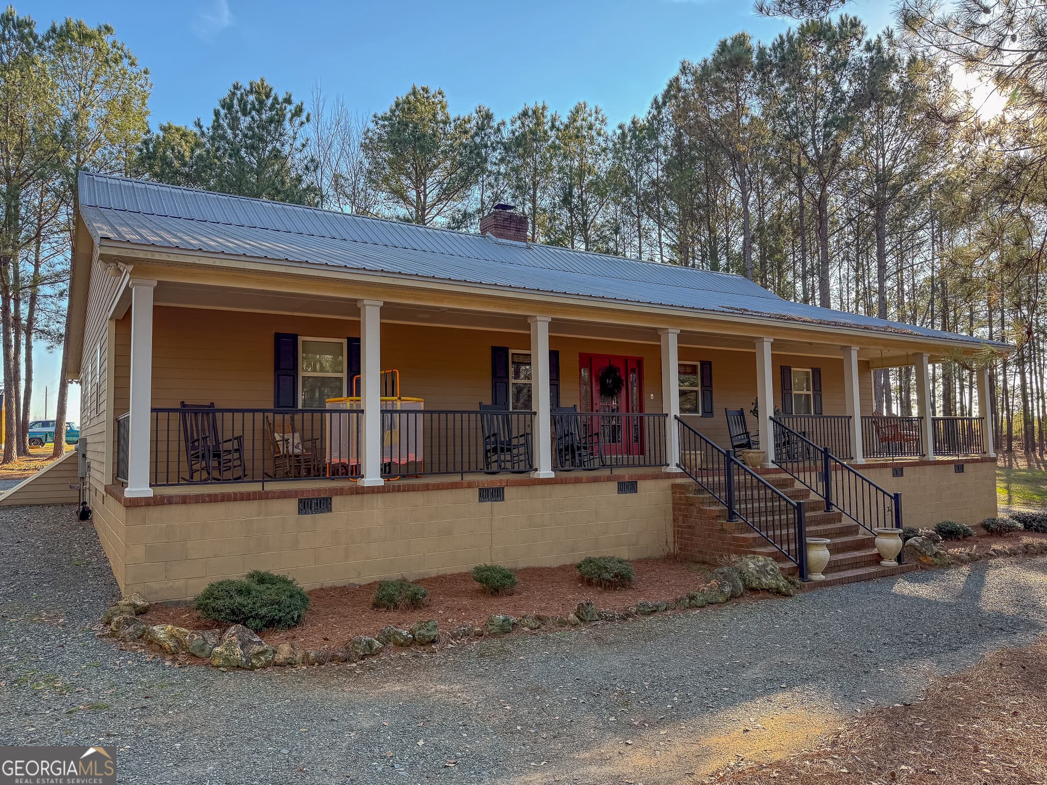 3 bedroom, 2 bathroom, 1,860 sq ft farm for sale at 721 Thrasher Road, Plains, GA 31780 — photo 2