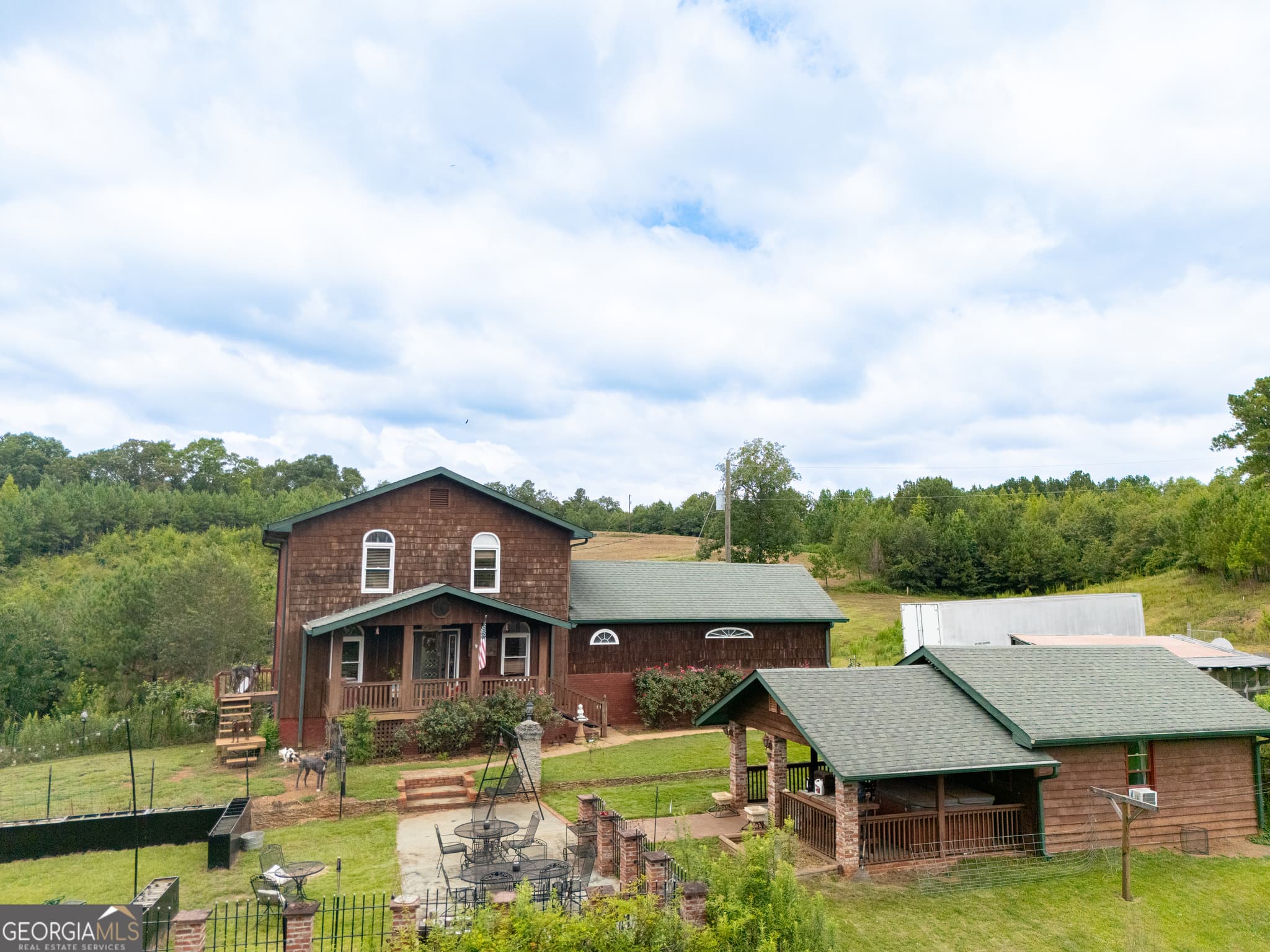 3 bedroom, 2.5 bathroom, 2,130 sq ft single family residence sold at 1689 County Road 864, Wadley, AL 36276