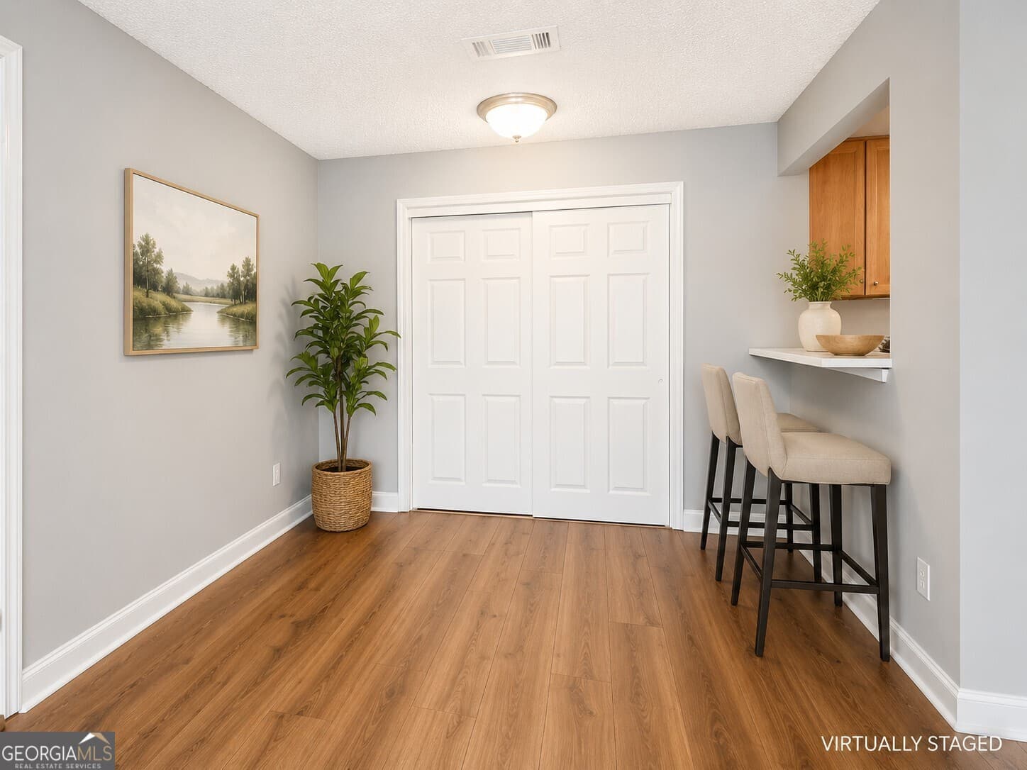2 bedroom, 2 bathroom, 949 sq ft condominium for sale at 2657 Lenox Road APT 181, Atlanta, GA 30324 — photo 7