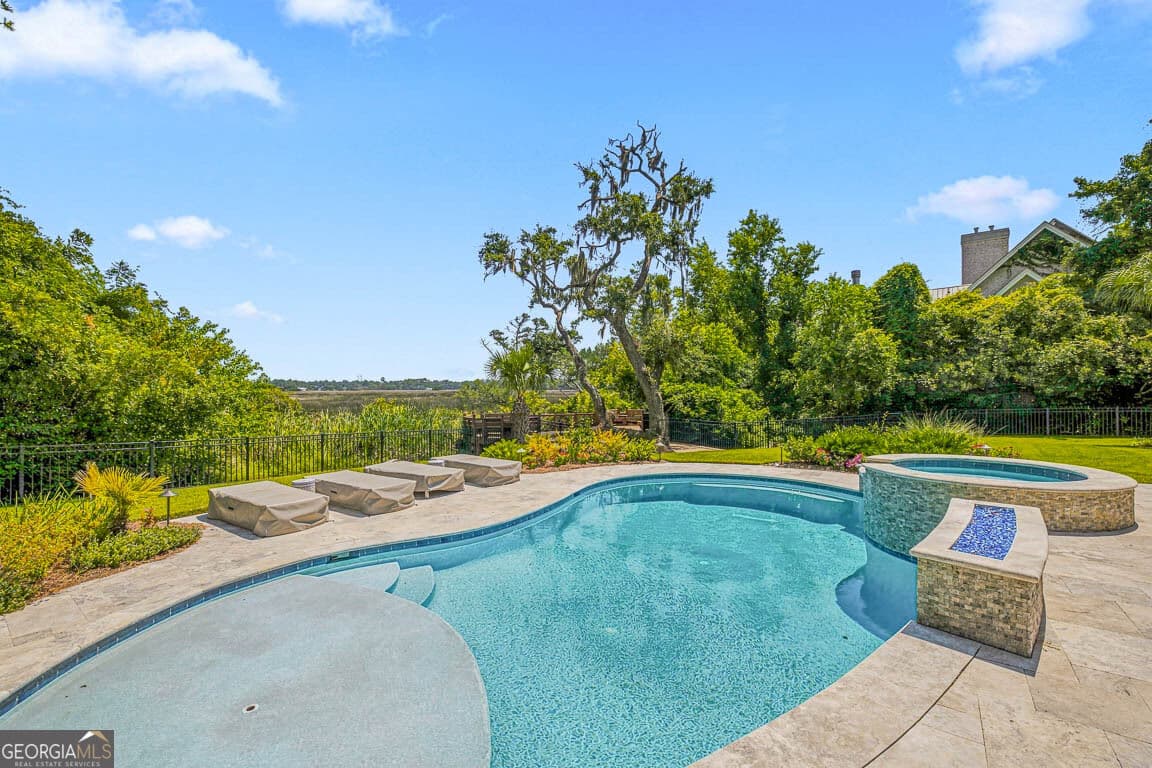5 bedroom, 4 bathroom, 3,940 sq ft single family residence for sale at 507 Palm Harbor Road, St. Simons, GA 31522 — photo 3