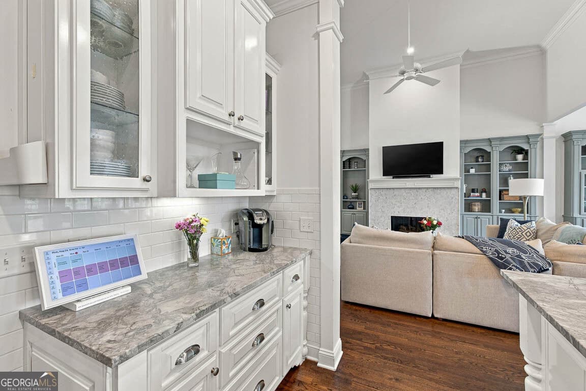 5 bedroom, 4 bathroom, 3,940 sq ft single family residence for sale at 507 Palm Harbor Road, St. Simons, GA 31522 — photo 10