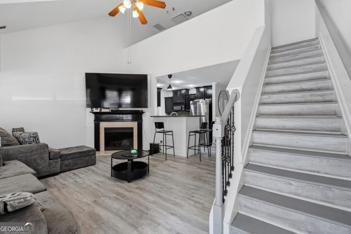 2 bedroom, 2 bathroom townhouse for rent at 2675 Haligan Point, Riverdale, GA 30296 for $1,850 a month — photo 4