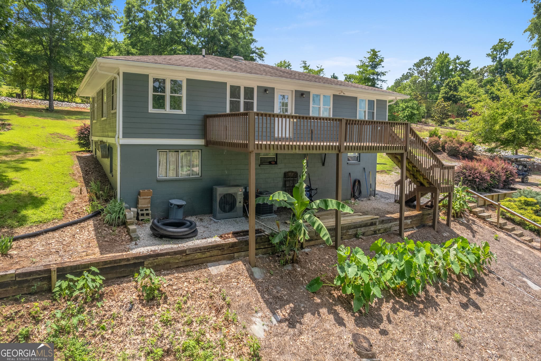 5 bedroom, 2 bathroom single family residence for sale at 138 Cedar Lake Drive, Sparta, GA 31087