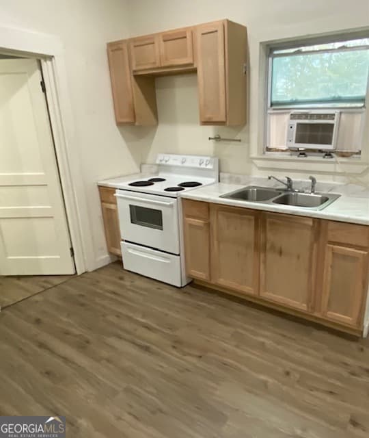 4 bedroom, 2 bathroom, 1,840 sq ft single family residence for sale at 6114 Hopkins Street, Covington, GA 30014 — photo 10