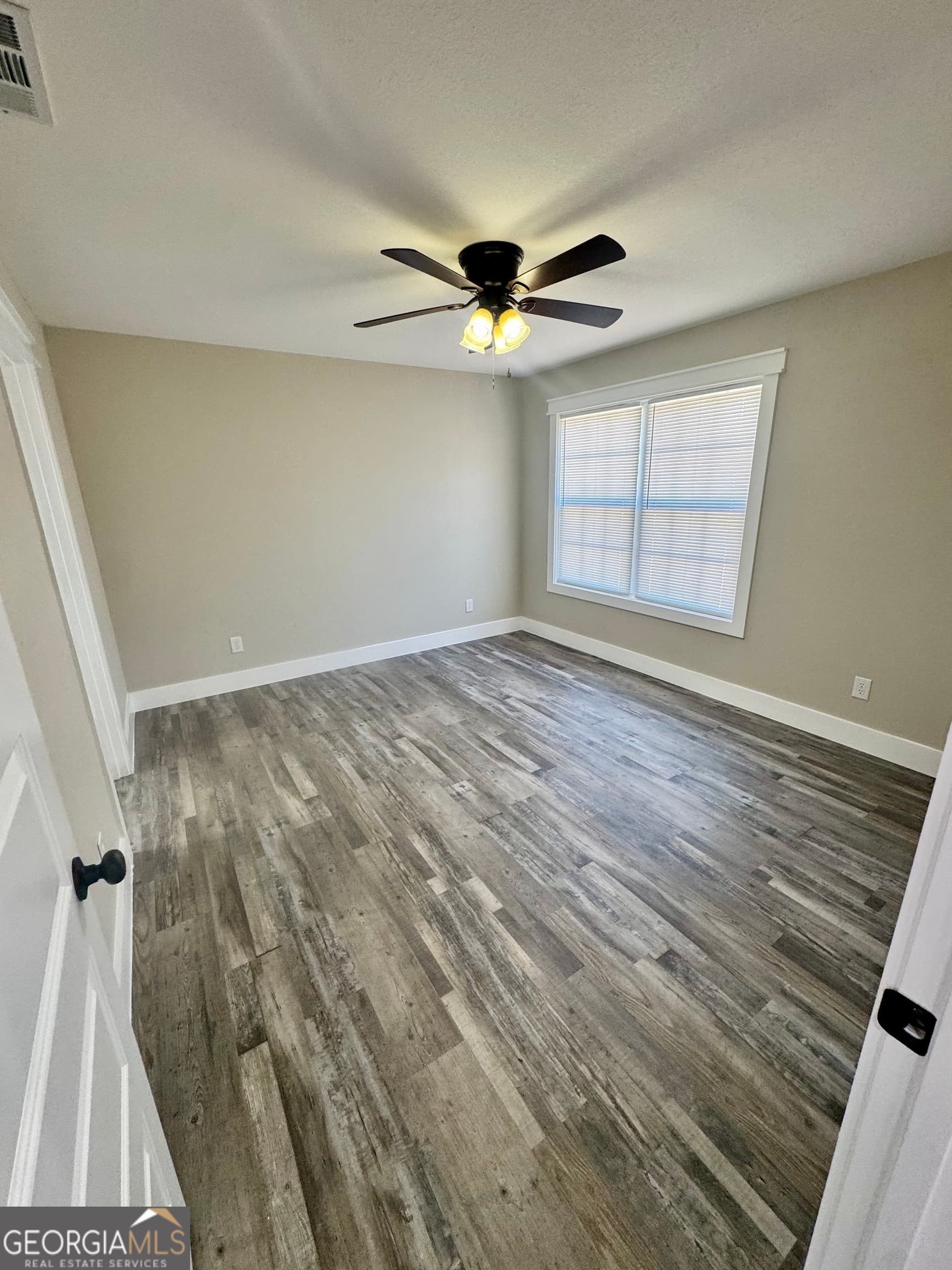 3 bedroom, 2 bathroom, 1,200 sq ft single family residence for sale at 903 Moxley Drive, Vidalia, GA 30474 — photo 7