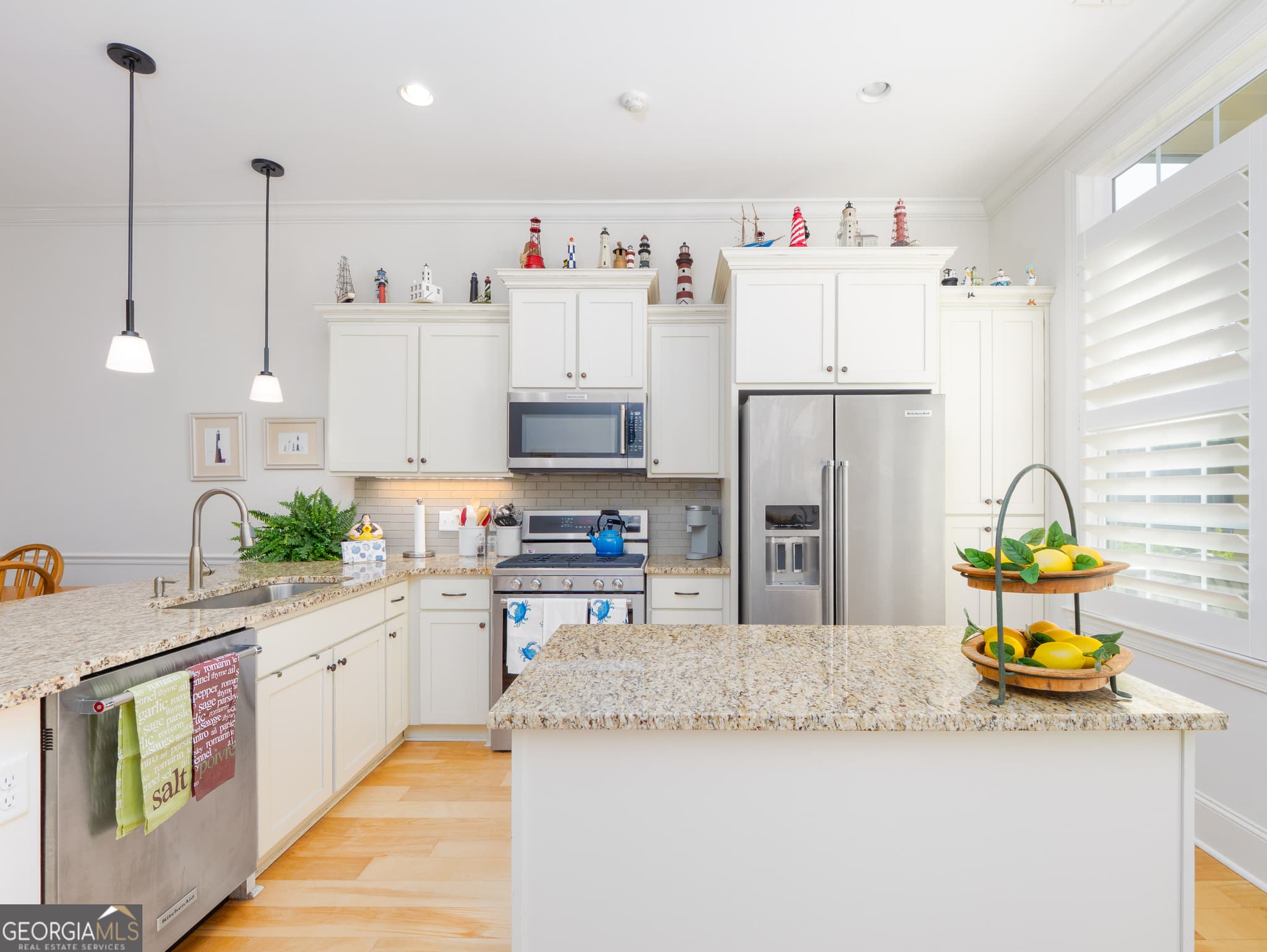 4 bedroom, 3.5 bathroom, 1,832 sq ft townhouse for sale at 274 Turtle Track Lane, Jekyll Island, GA 31527 — photo 9