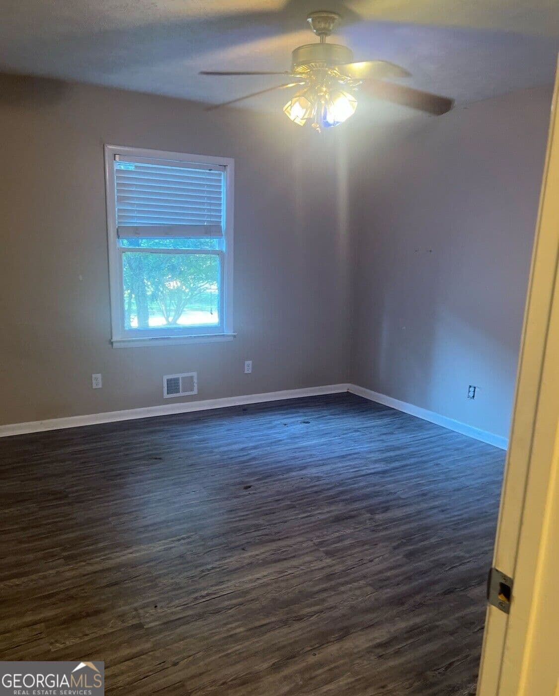 4 bedroom, 2 bathroom, 1,980 sq ft single family residence for sale at 1710 Rosewood Drive, Griffin, GA 30223 — photo 8