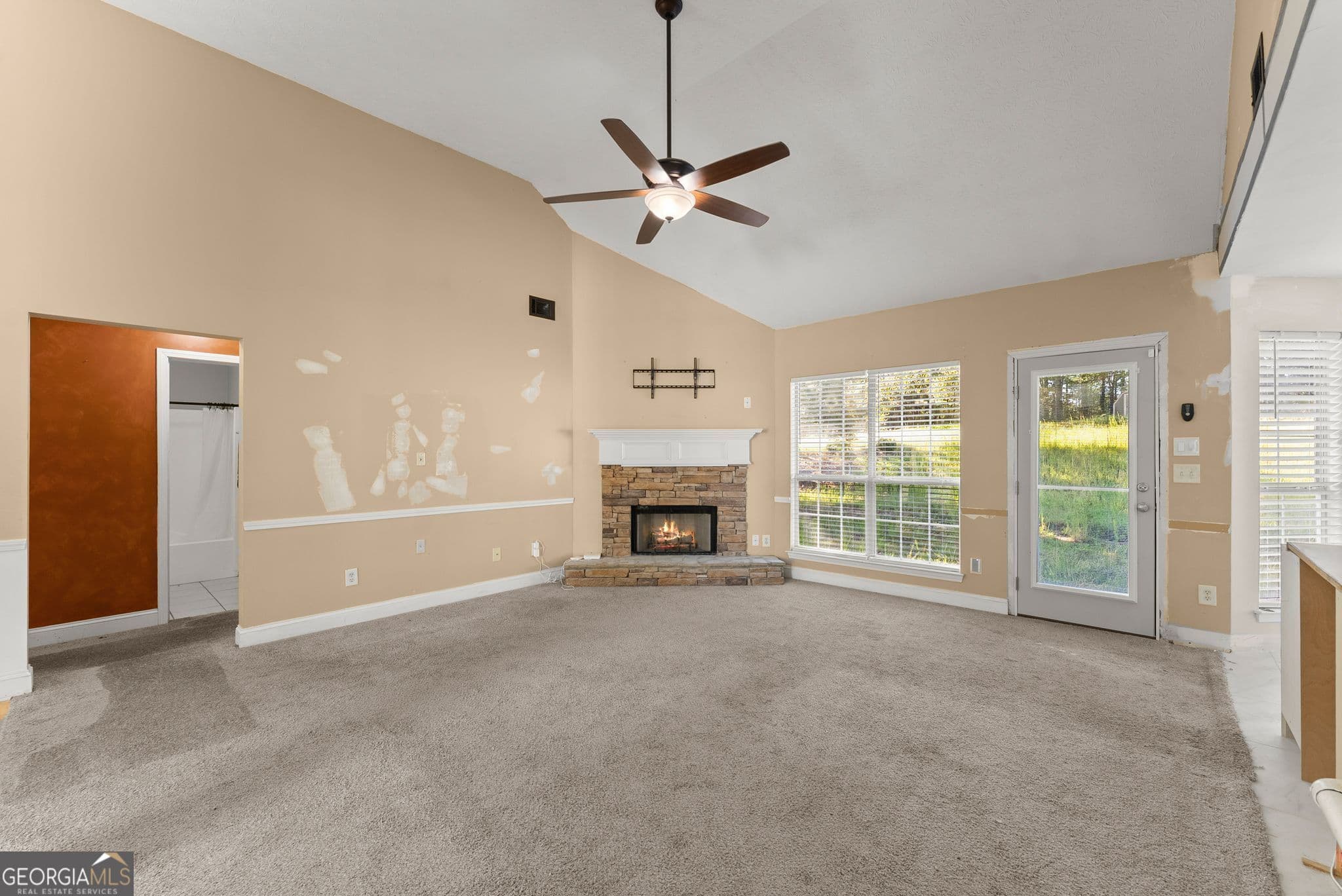3 bedroom, 2 bathroom, 1,491 sq ft single family residence for sale at 926 Lochwolde Lane, Bethlehem, GA 30620 — photo 9