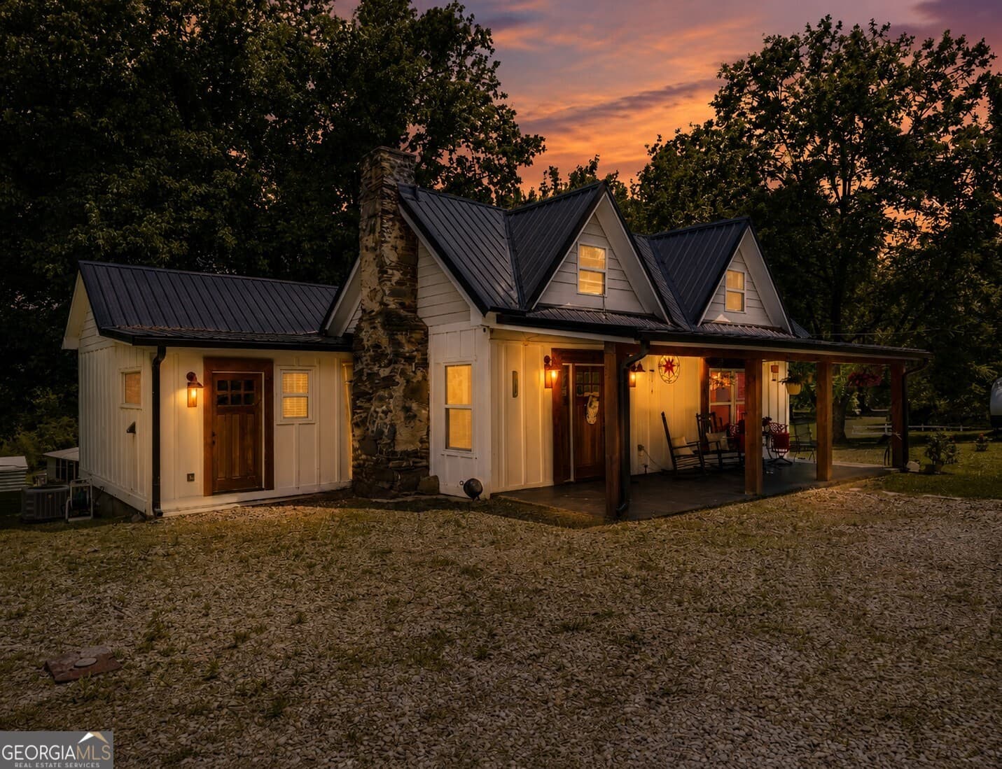 2 bedroom, 2 bathroom, 1,650 sq ft single family residence sold at 130 Old Blairsville Highway, Talking Rock, GA 30175