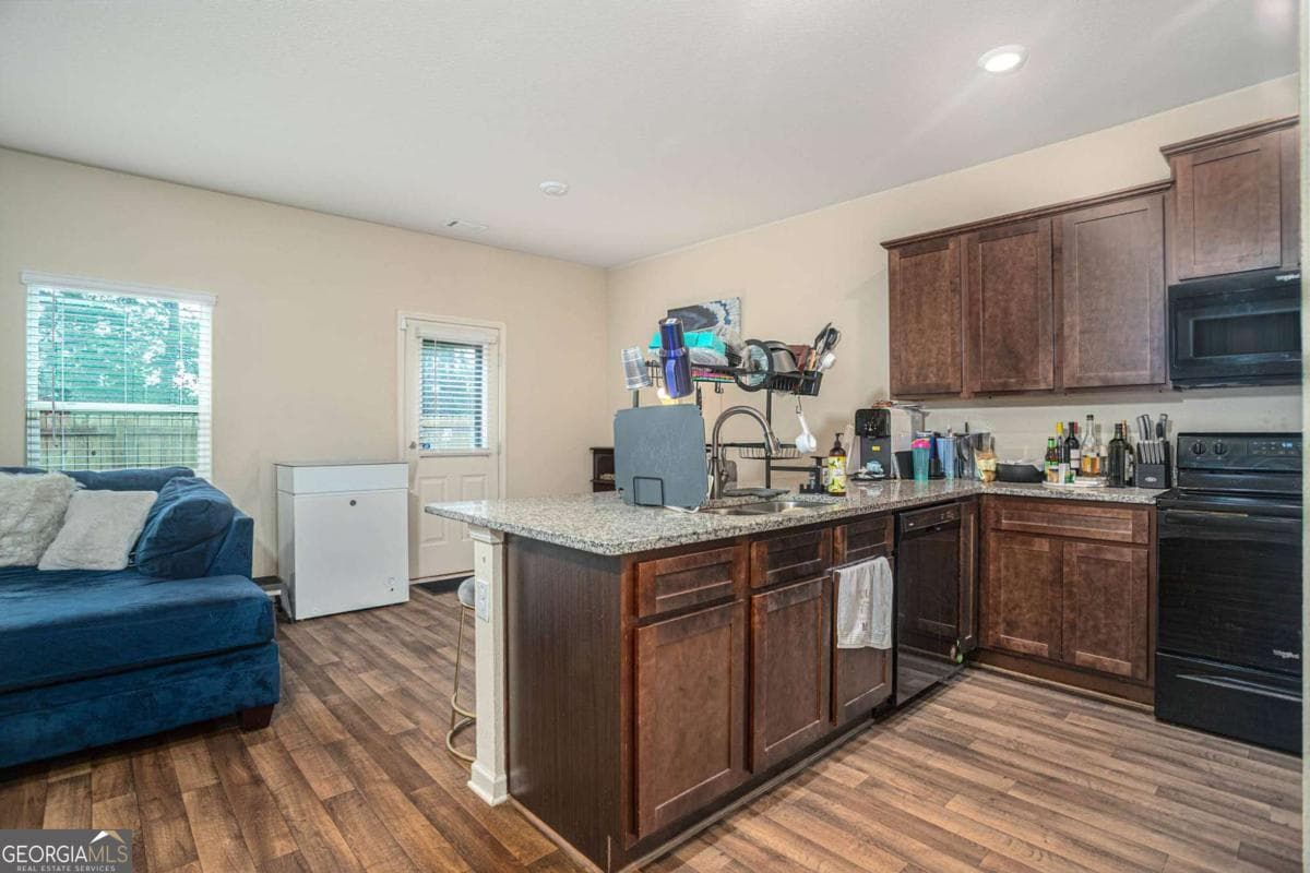 3 bedroom, 2.5 bathroom single family residence for sale at 460 Meadowbend Circle, Athens, GA 30606 — photo 10
