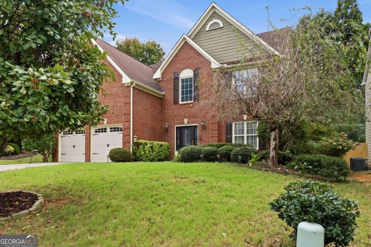 5 bedroom, 3.5 bathroom, 2,401 sq ft single family residence for sale at 3790 Kirkwood Run, Kennesaw, GA 30144 — photo 3