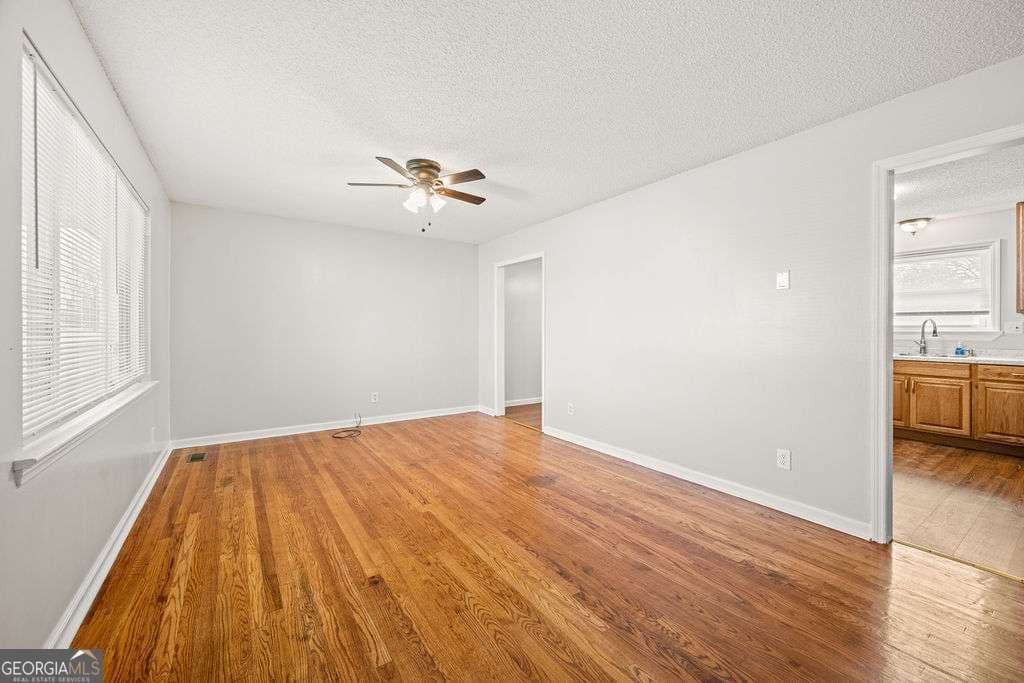 3 bedroom, 2 bathroom, 1,225 sq ft single family residence for sale at 31 Jackson Way, Fort Oglethorpe, GA 30742 — photo 7
