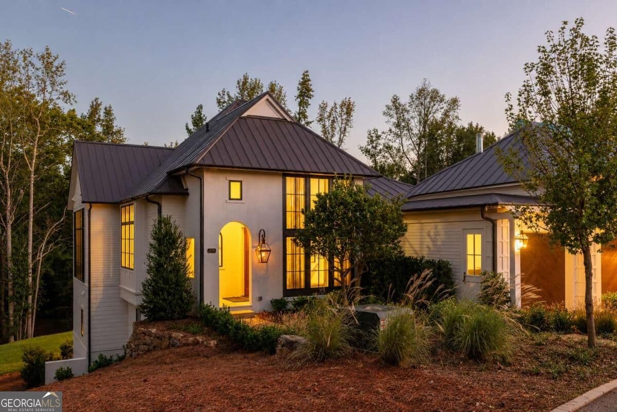 4 bedroom, 4.5 bathroom single family residence for sale at 260 Winston Way, Chattahoochee Hills, GA 30268