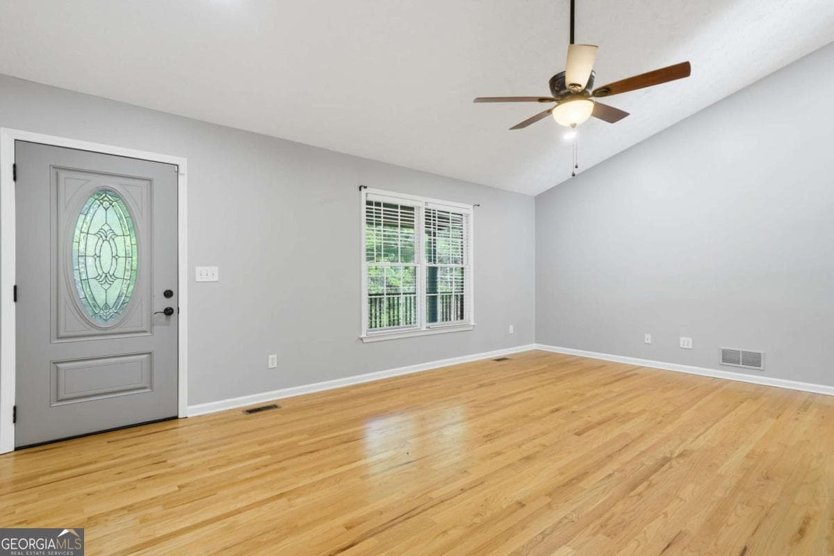 3 bedroom, 2 bathroom, 1,476 sq ft single family residence for sale at 4422 Fincher Road, Canton, GA 30114 — photo 7