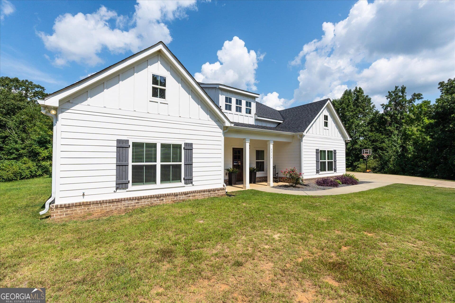 4 bedroom, 2 bathroom, 2,394 sq ft single family residence for sale at 3715 GA Highway 219, Franklin, GA 30217 — photo 6