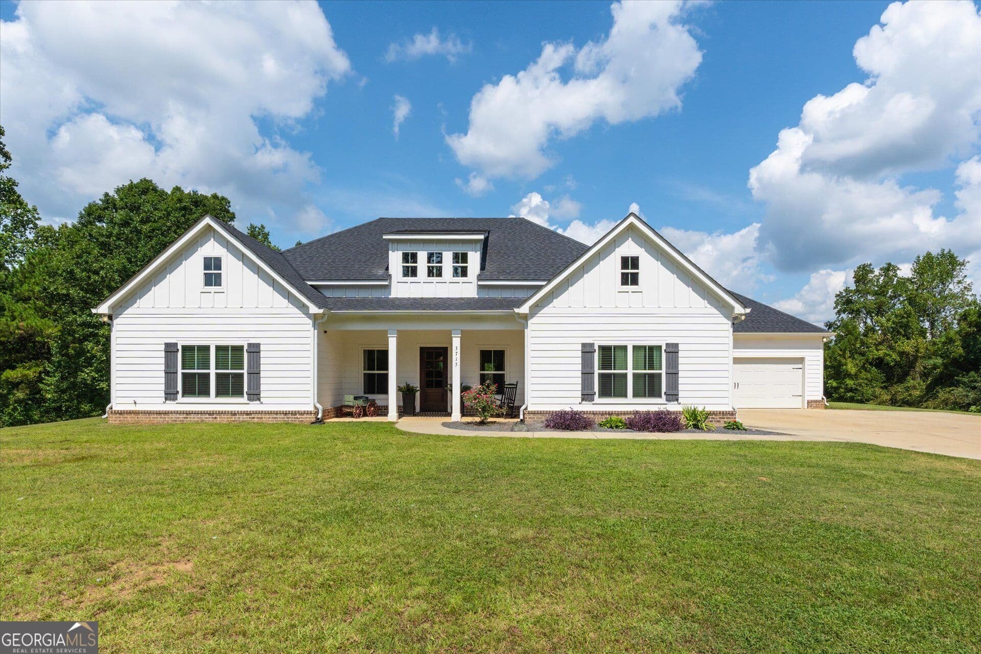 4 bedroom, 2 bathroom, 2,394 sq ft single family residence for sale at 3715 GA Highway 219, Franklin, GA 30217 — photo 1 of 64