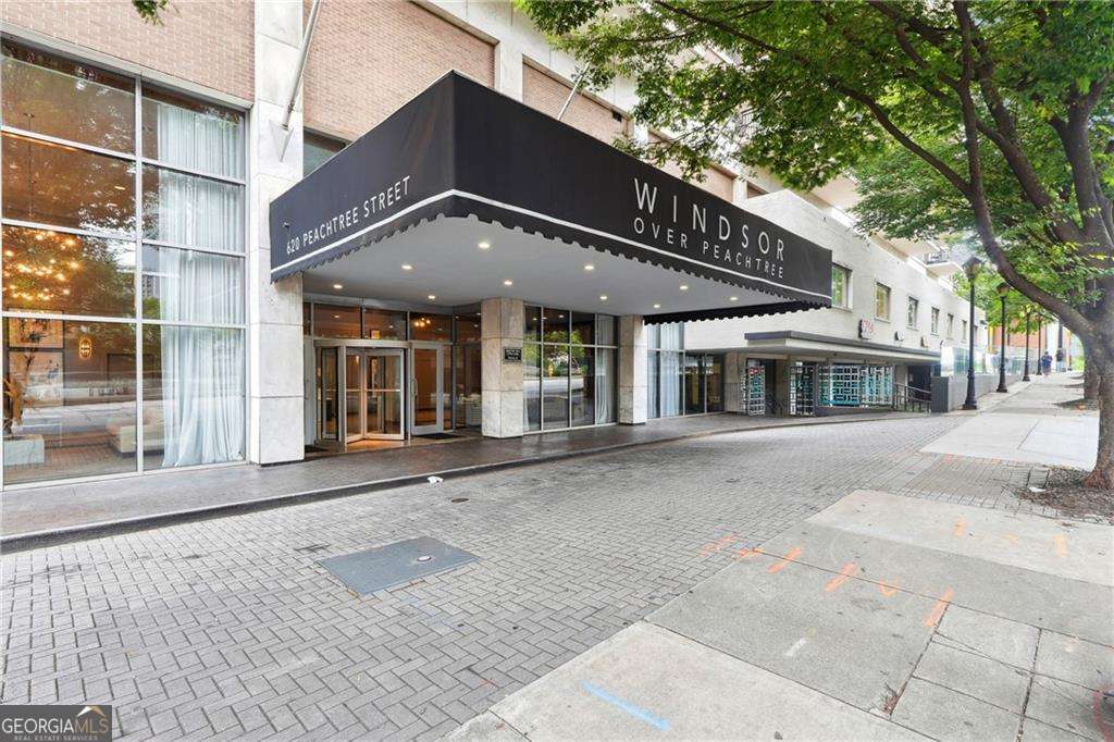 2 bedroom, 2 bathroom, 1,288 sq ft condominium for sale at 620 Peachtree Street 1613, Atlanta, GA 30308 — photo 7