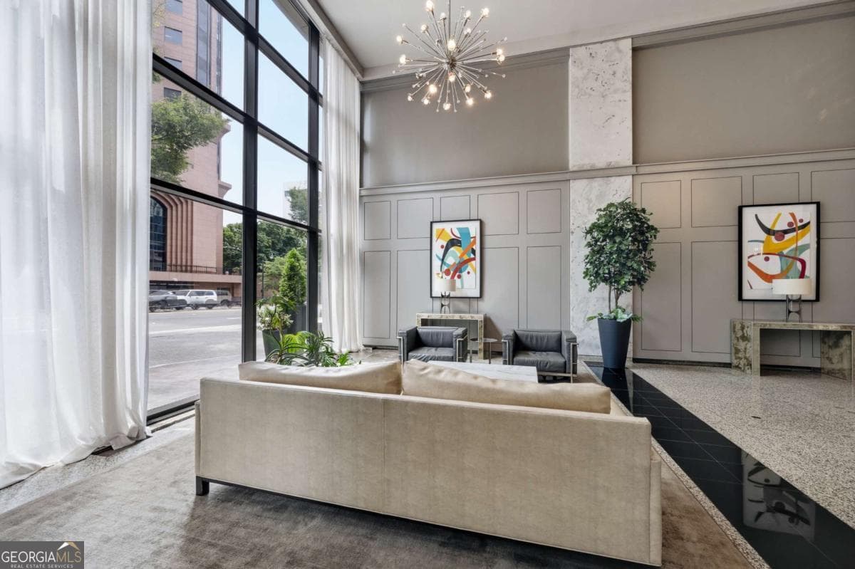 2 bedroom, 2 bathroom, 1,288 sq ft condominium for sale at 620 Peachtree Street 1613, Atlanta, GA 30308 — photo 10