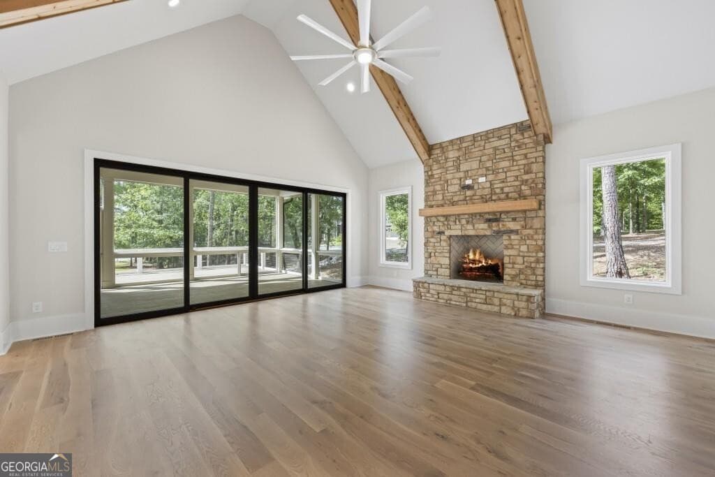5 bedroom, 4.5 bathroom, 4,097 sq ft single family residence for sale at 1301 Grayson Pointe Drive, Buckhead, GA 30625 — photo 9