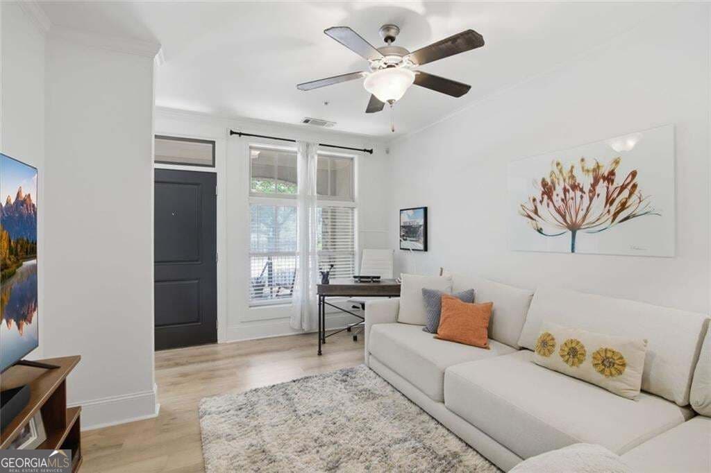 1 bedroom, 1 bathroom, 823 sq ft condominium for sale at 625 Piedmont Avenue 103, Atlanta, GA 30308 — photo 4