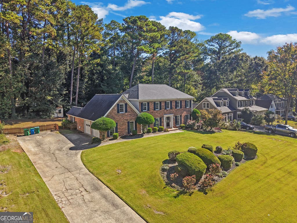 4 bedroom, 3 bathroom, 3,059 sq ft single family residence for sale at 842 Maxie Lane, Lawrenceville, GA 30044 — photo 1 of 47