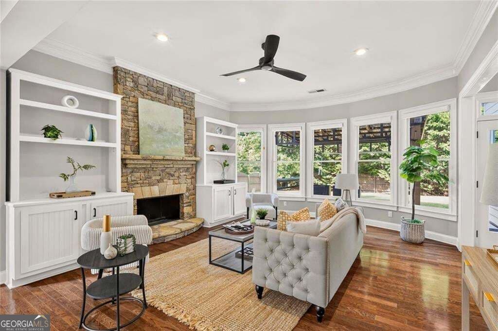 5 bedroom, 4 bathroom, 2,936 sq ft single family residence for sale at 4054 Hill House Road, Smyrna, GA 30082 — photo 9