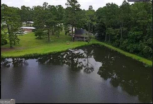 3 bedroom, 2.5 bathroom, 2,200 sq ft cabin sold at 164 Veal Street 2, Swainsboro, GA 30401