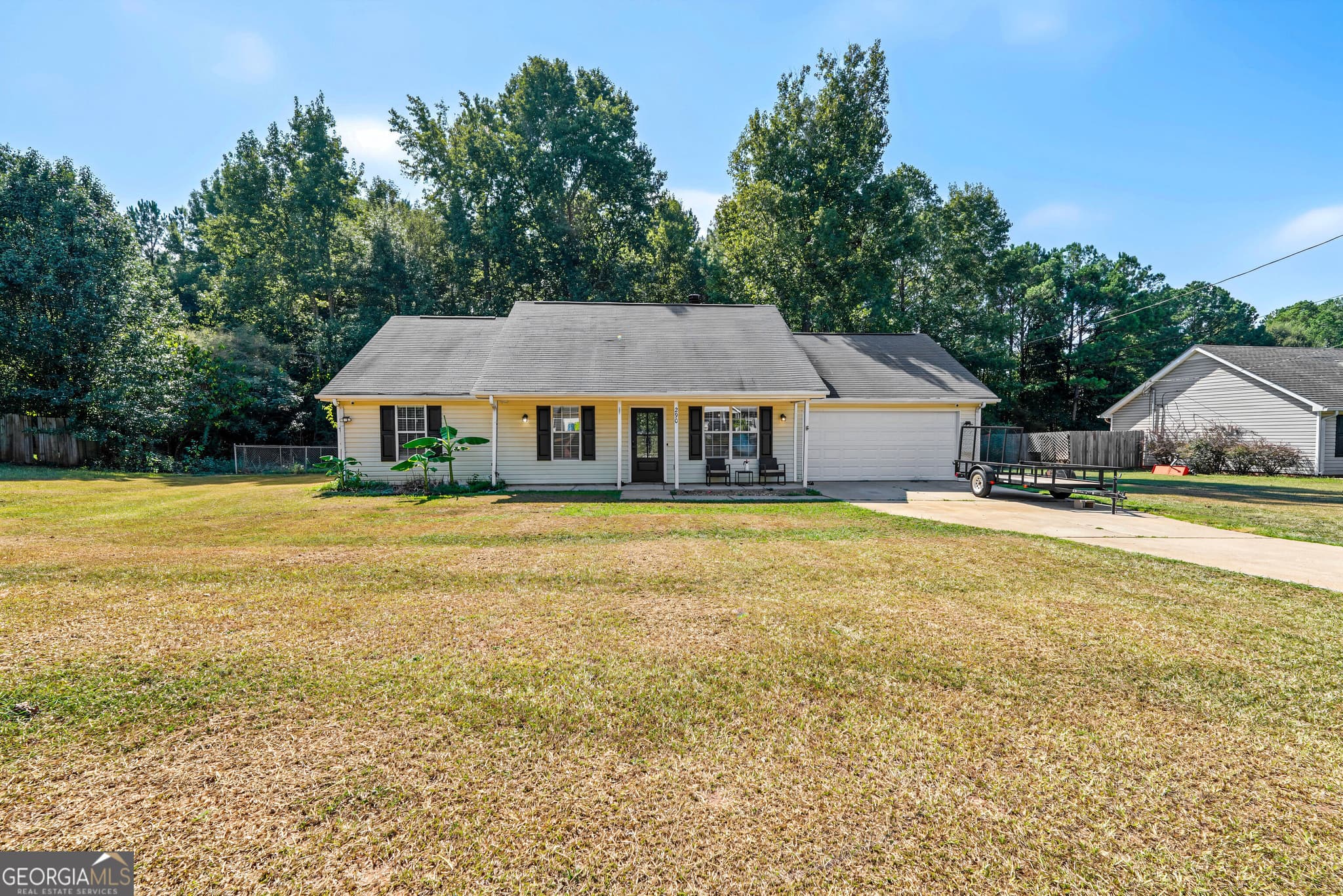 3 bedroom, 2 bathroom, 1,514 sq ft single family residence for sale at 290 Stony Brook Circle, Jackson, GA 30233