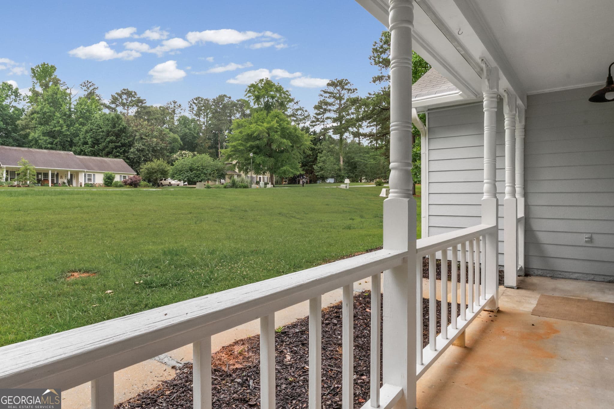 3 bedroom, 2 bathroom, 1,679 sq ft single family residence for sale at 60 London Lane, Sharpsburg, GA 30277 — photo 7