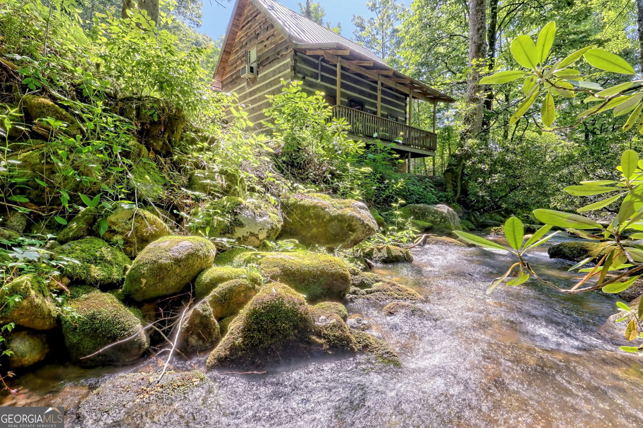 1 bedroom, 1.5 bathroom cabin,single family residence sold at 1014 Big Creek Road, Otto, NC 28763