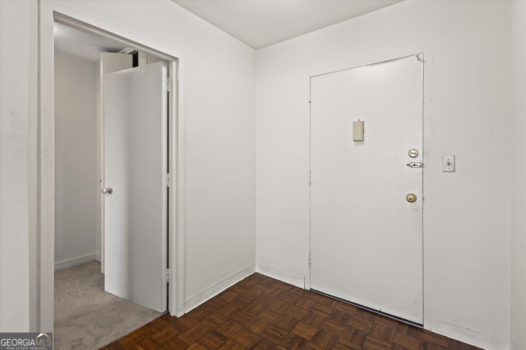 1 bedroom, 1 bathroom, 850 sq ft condominium for sale at 215 Piedmont Avenue 702, Atlanta, GA 30308 — photo 5