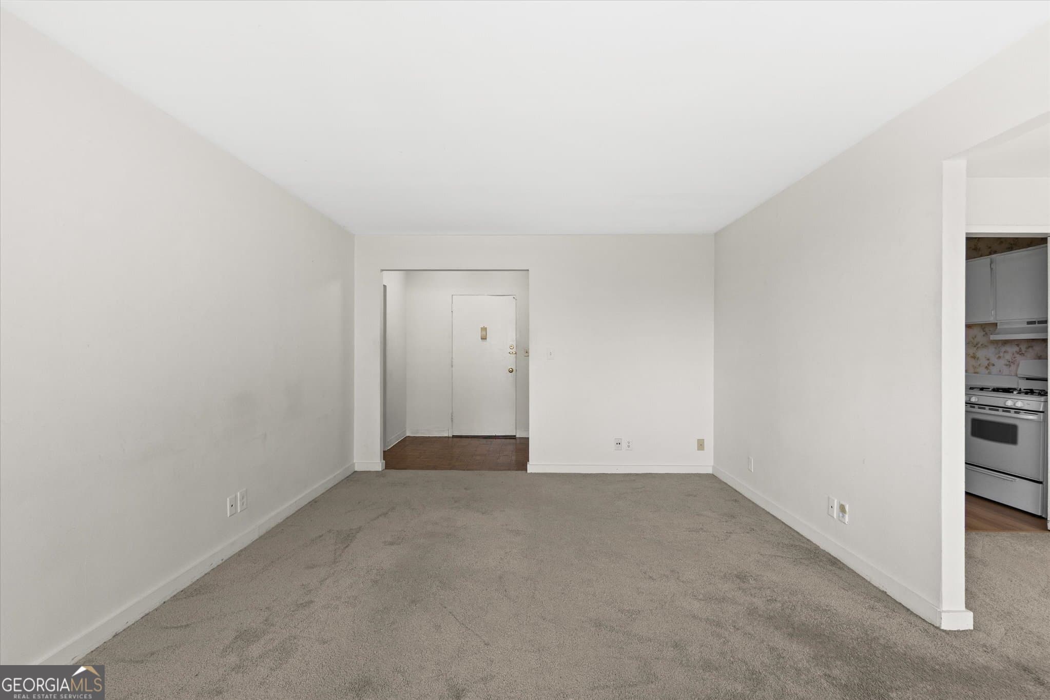 1 bedroom, 1 bathroom, 850 sq ft condominium for sale at 215 Piedmont Avenue 702, Atlanta, GA 30308 — photo 10