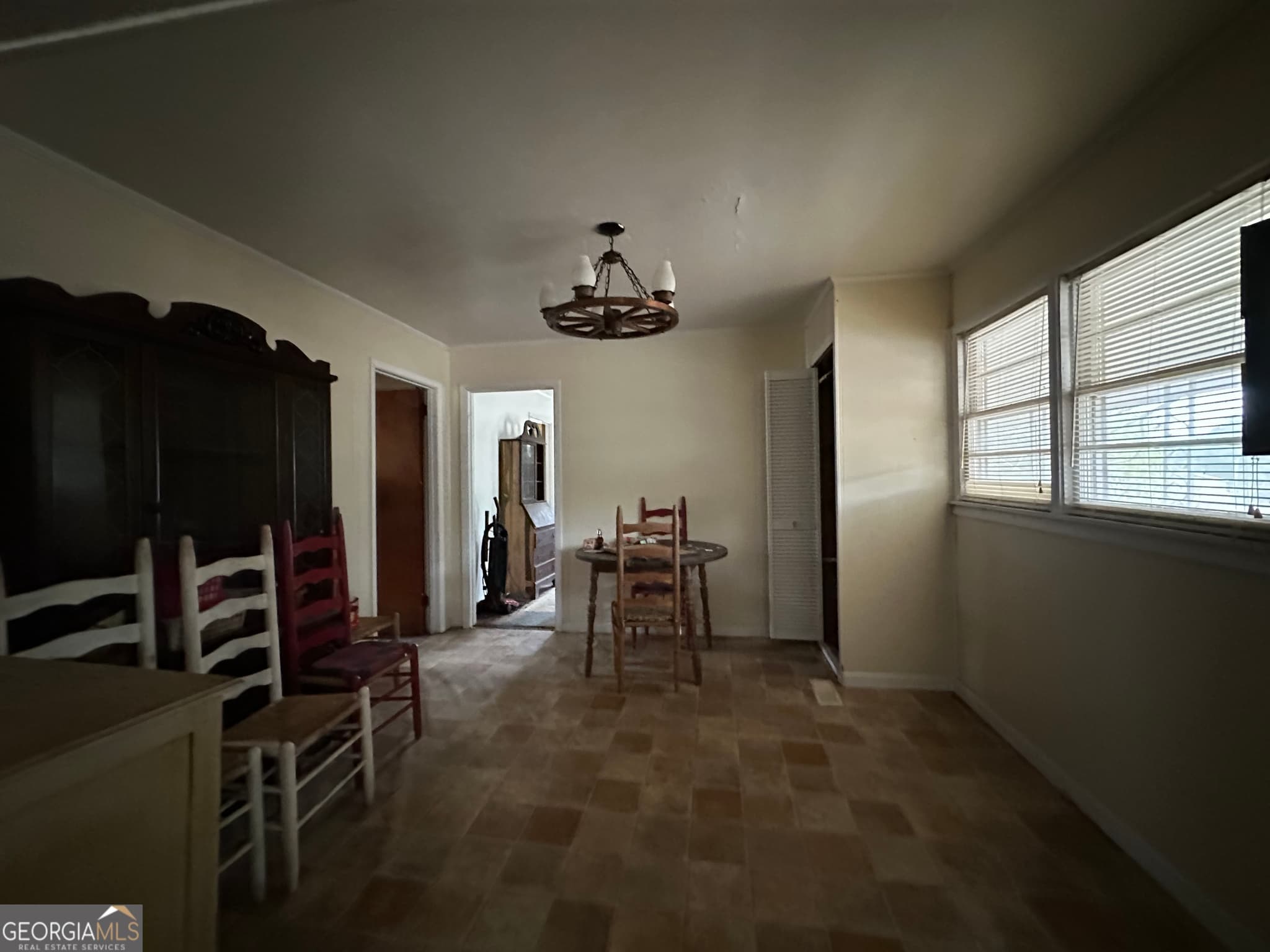1 bedroom, 1 bathroom, 1,024 sq ft single family residence for sale at 5921 9th Avenue, Eastman, GA 31023 — photo 7