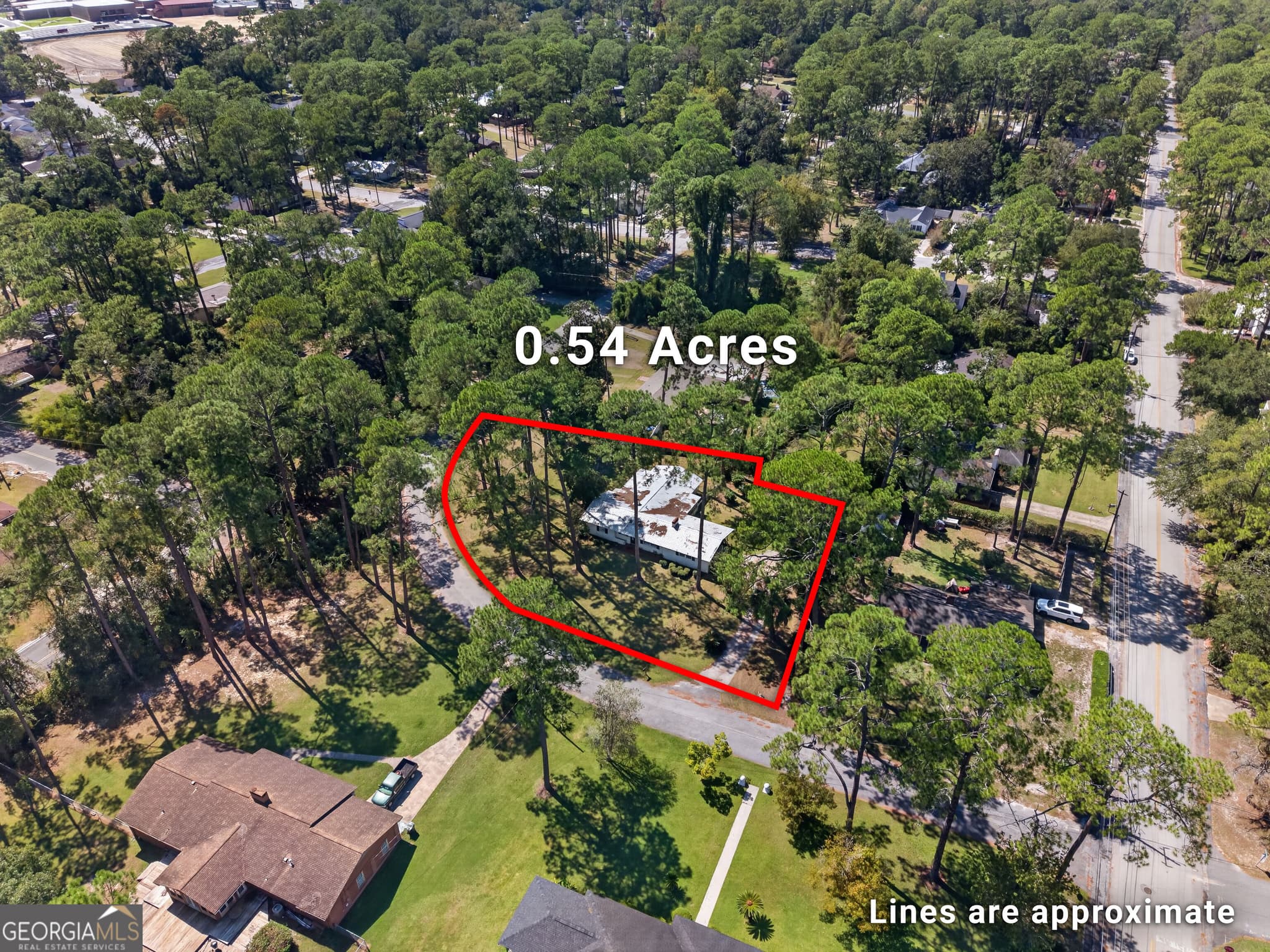 3 bedroom, 2 bathroom, 1,770 sq ft single family residence for sale at 1101 Suwanne Drive, Waycross, GA 31501 — photo 5