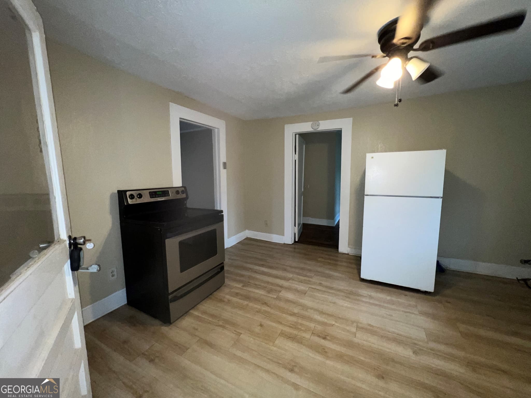 2 bedroom, 1.5 bathroom, 750 sq ft apartment for rent at 304.5 Boulevard, Lagrange, GA 30240 for $1,000 a month — photo 6