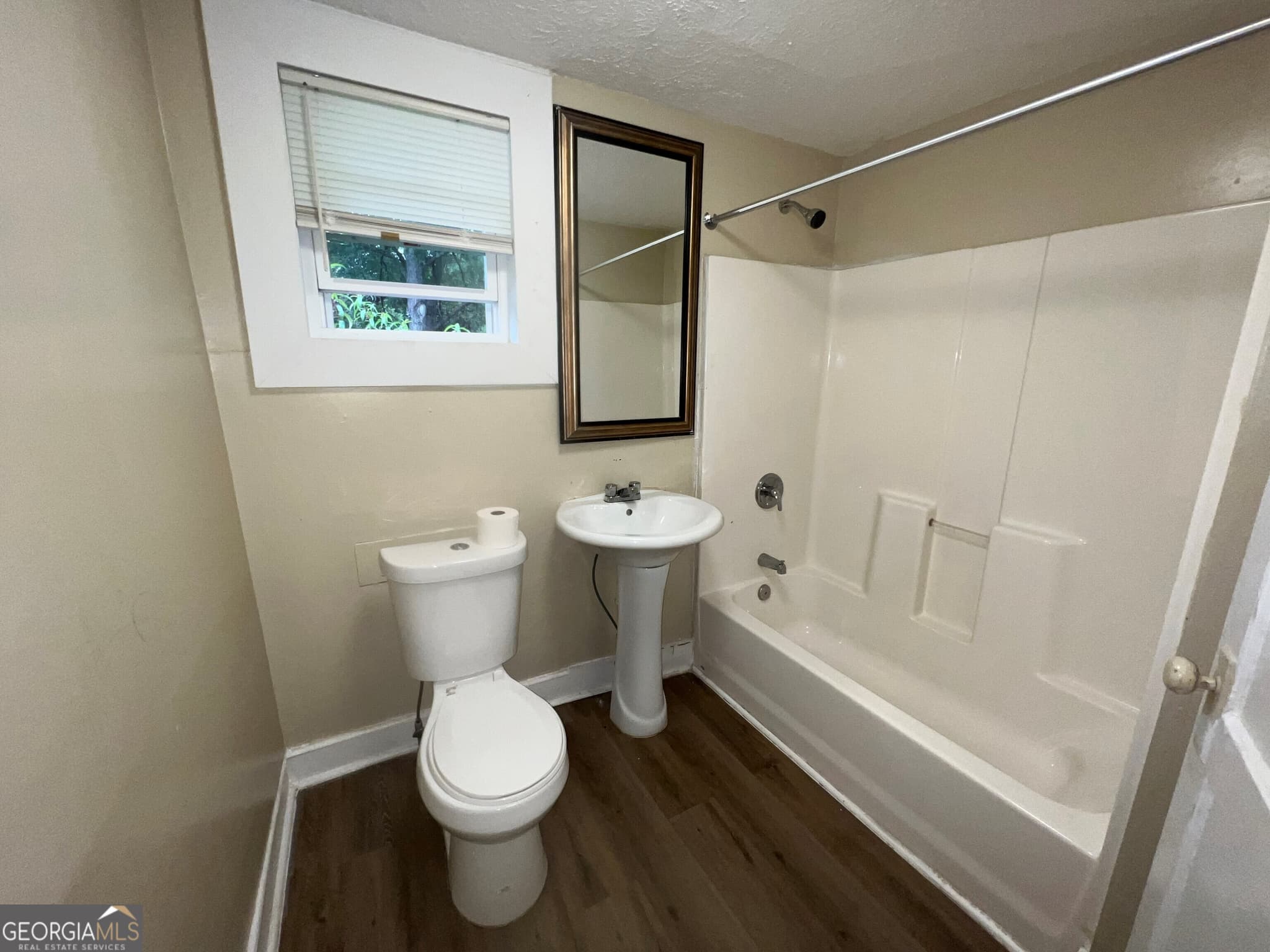 2 bedroom, 1.5 bathroom, 750 sq ft apartment for rent at 304.5 Boulevard, Lagrange, GA 30240 for $1,000 a month — photo 4