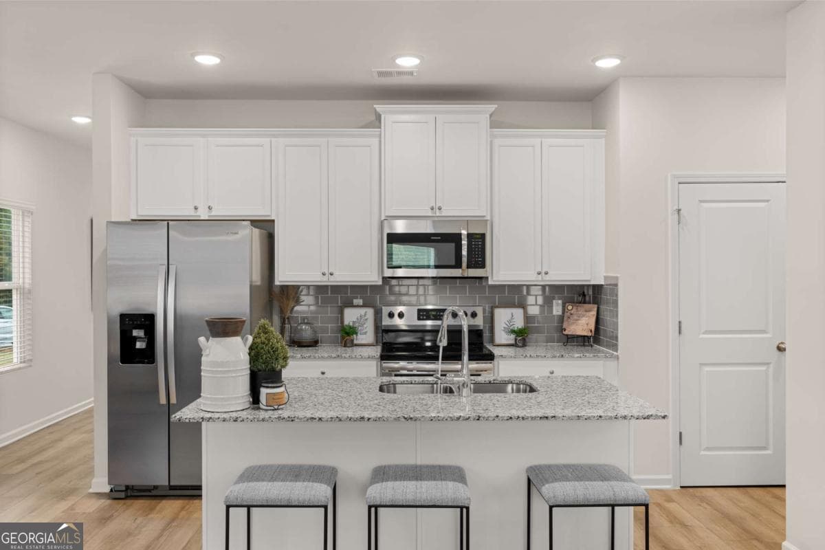 3 bedroom, 2.5 bathroom, 1,697 sq ft townhouse for sale at 1054 Merritt Drive 28, Villa Rica, GA 30180 — photo 7