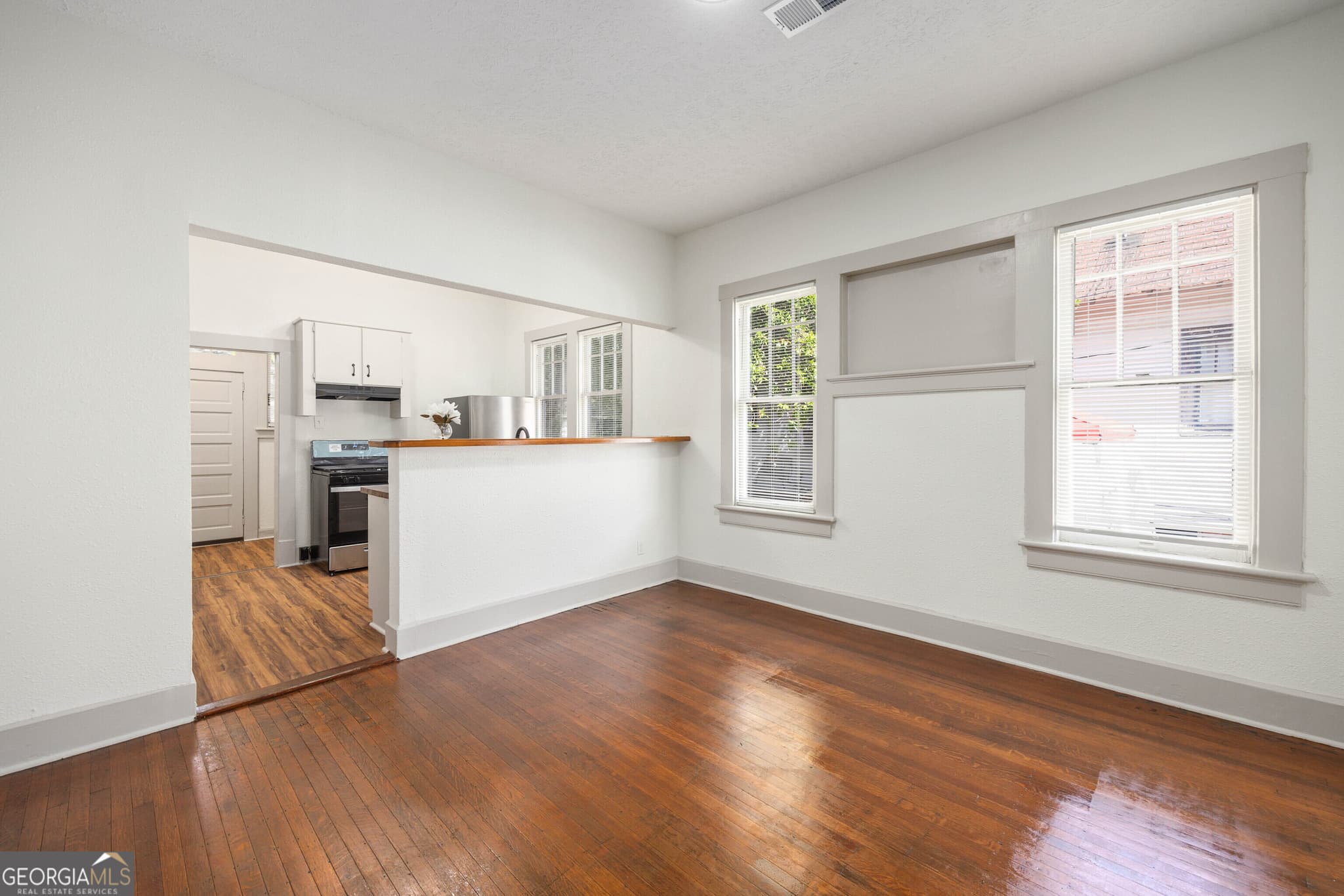 3 bedroom, 1 bathroom, 1,440 sq ft single family residence for sale at 2801 11th Avenue, Columbus, GA 31904 — photo 7