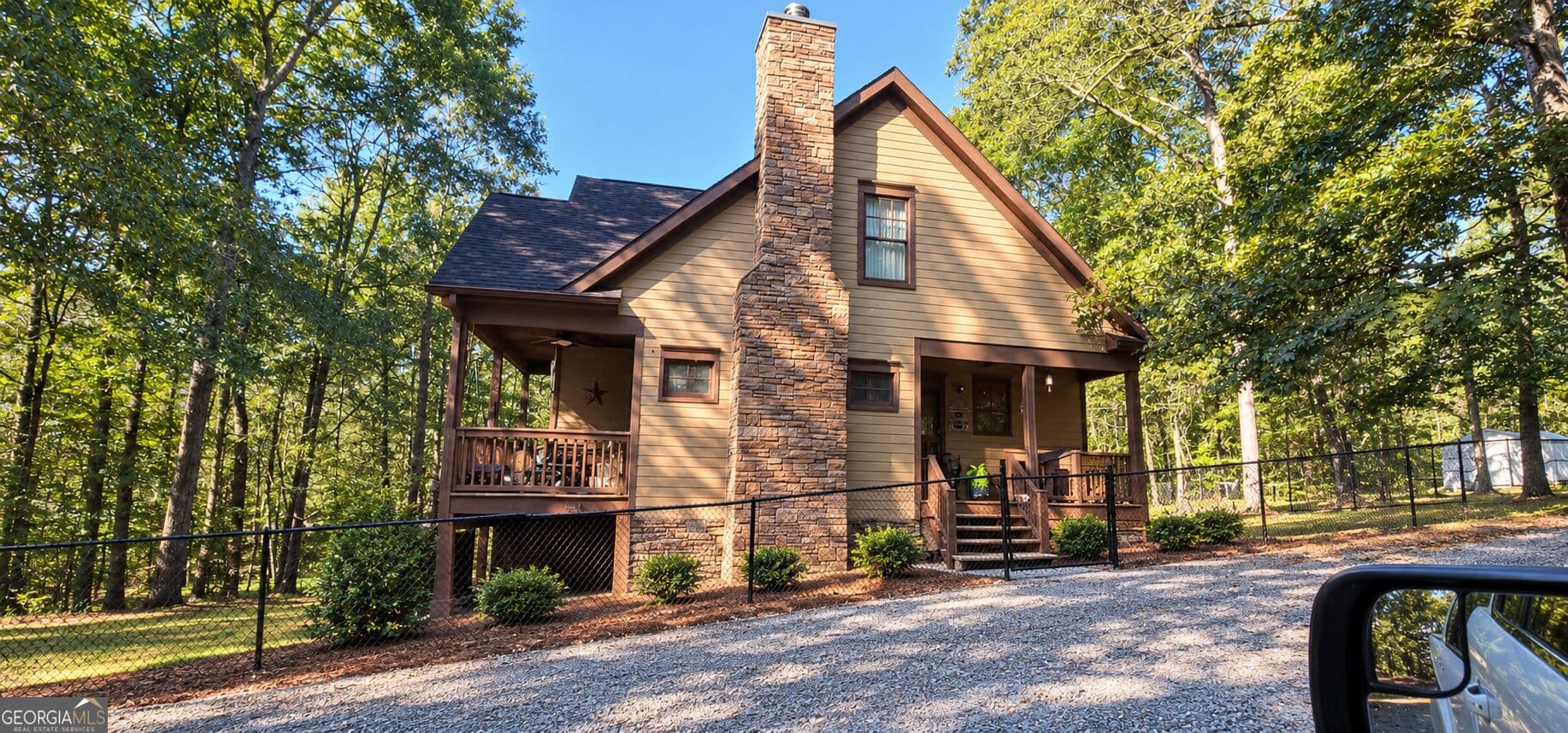 3 bedroom, 2.5 bathroom, 1,983 sq ft single family residence for sale at 558 Pearwood Road, Royston, GA 30662 — photo 2