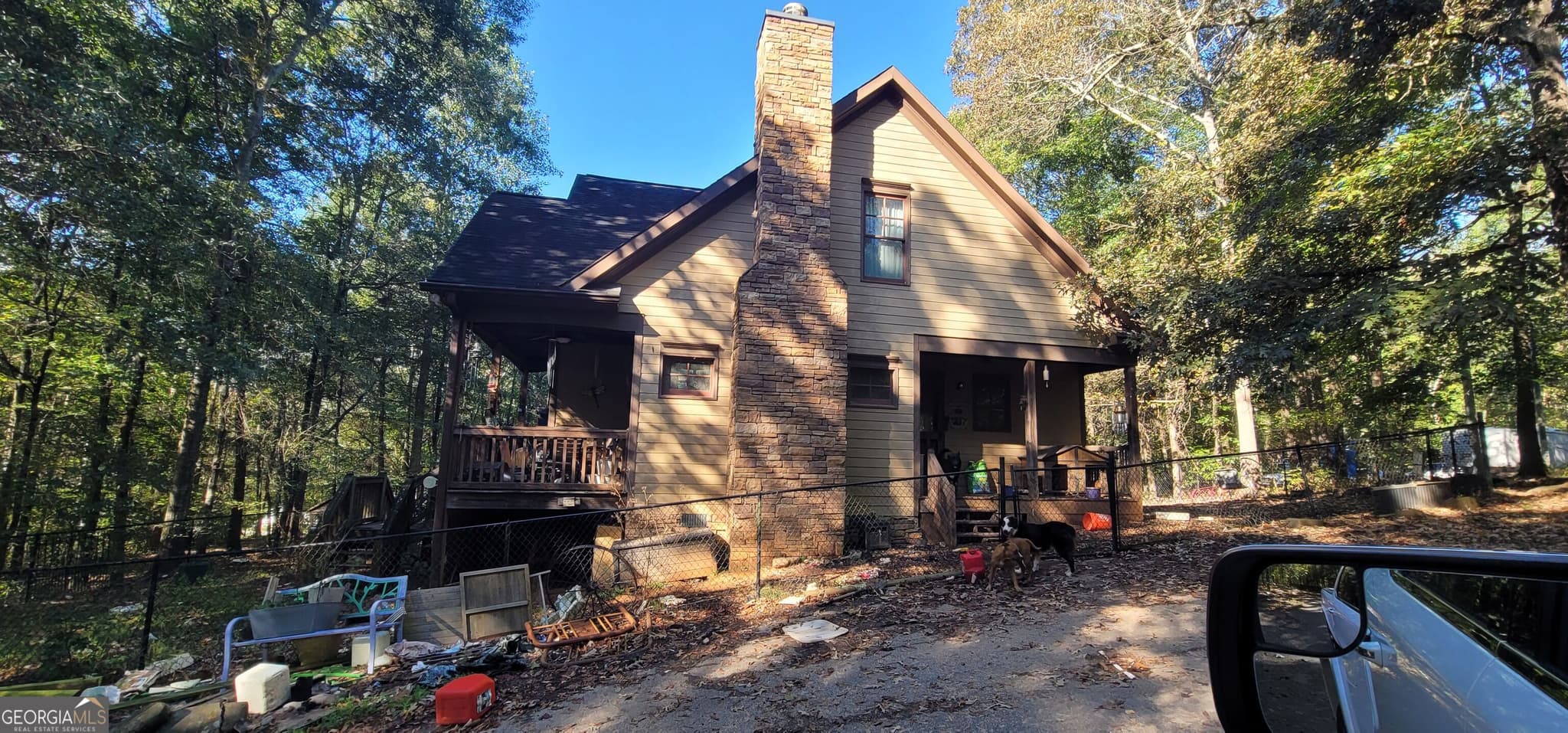 3 bedroom, 2.5 bathroom, 1,983 sq ft single family residence for sale at 558 Pearwood Road, Royston, GA 30662