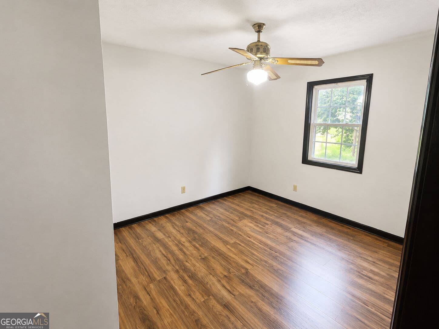 4 bedroom, 3 bathroom, 1,213 sq ft single family residence for sale at 1758 Eric Circle, Lawrenceville, GA 30043 — photo 10