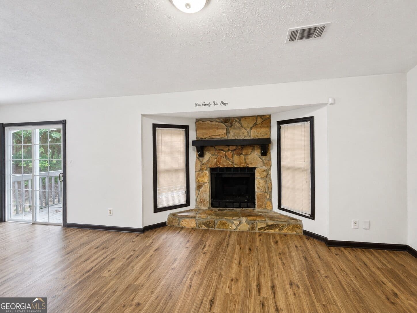 4 bedroom, 3 bathroom, 1,213 sq ft single family residence for sale at 1758 Eric Circle, Lawrenceville, GA 30043 — photo 8