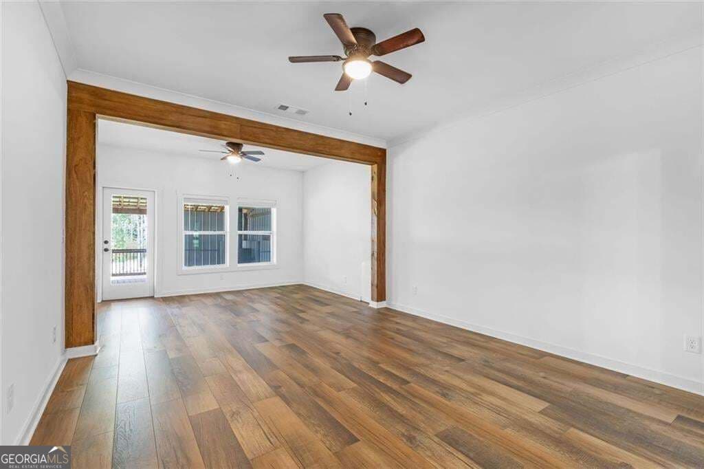 3 bedroom, 2.5 bathroom, 2,160 sq ft single family residence for sale at 5466 Whitehall Road, Lula, GA 30554 — photo 4