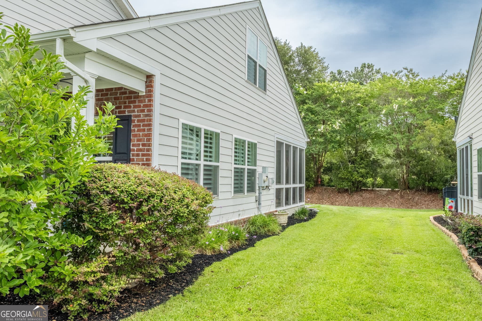 2 bedroom, 2.5 bathroom, 1,715 sq ft townhouse under contract at 123 Regency Circle, Pooler, GA 31322 — photo 3