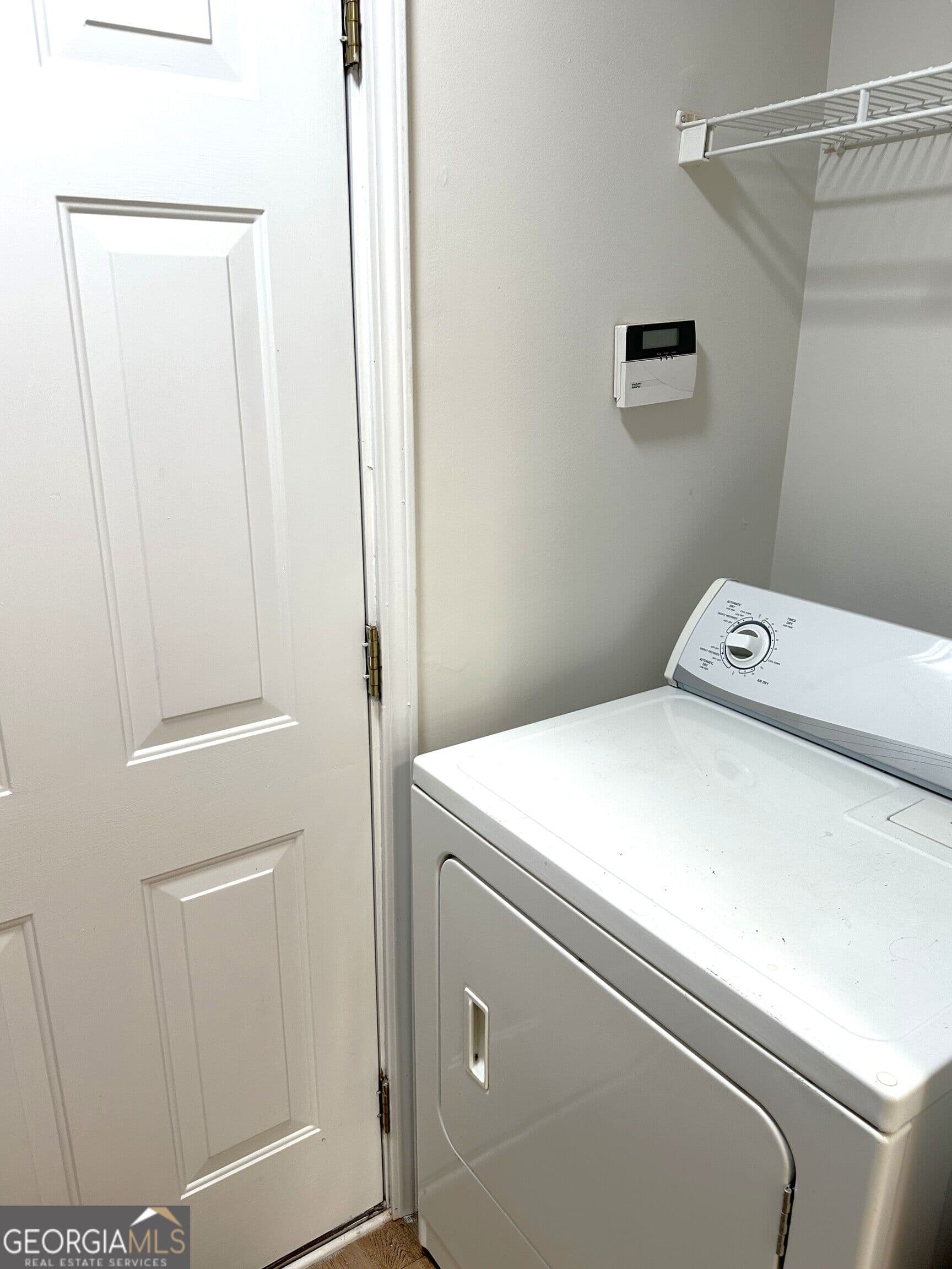 3 bedroom, 2 bathroom, 1,309 sq ft single family residence for sale at 124 Bridgewater Circle, Athens, GA 30601 — photo 8