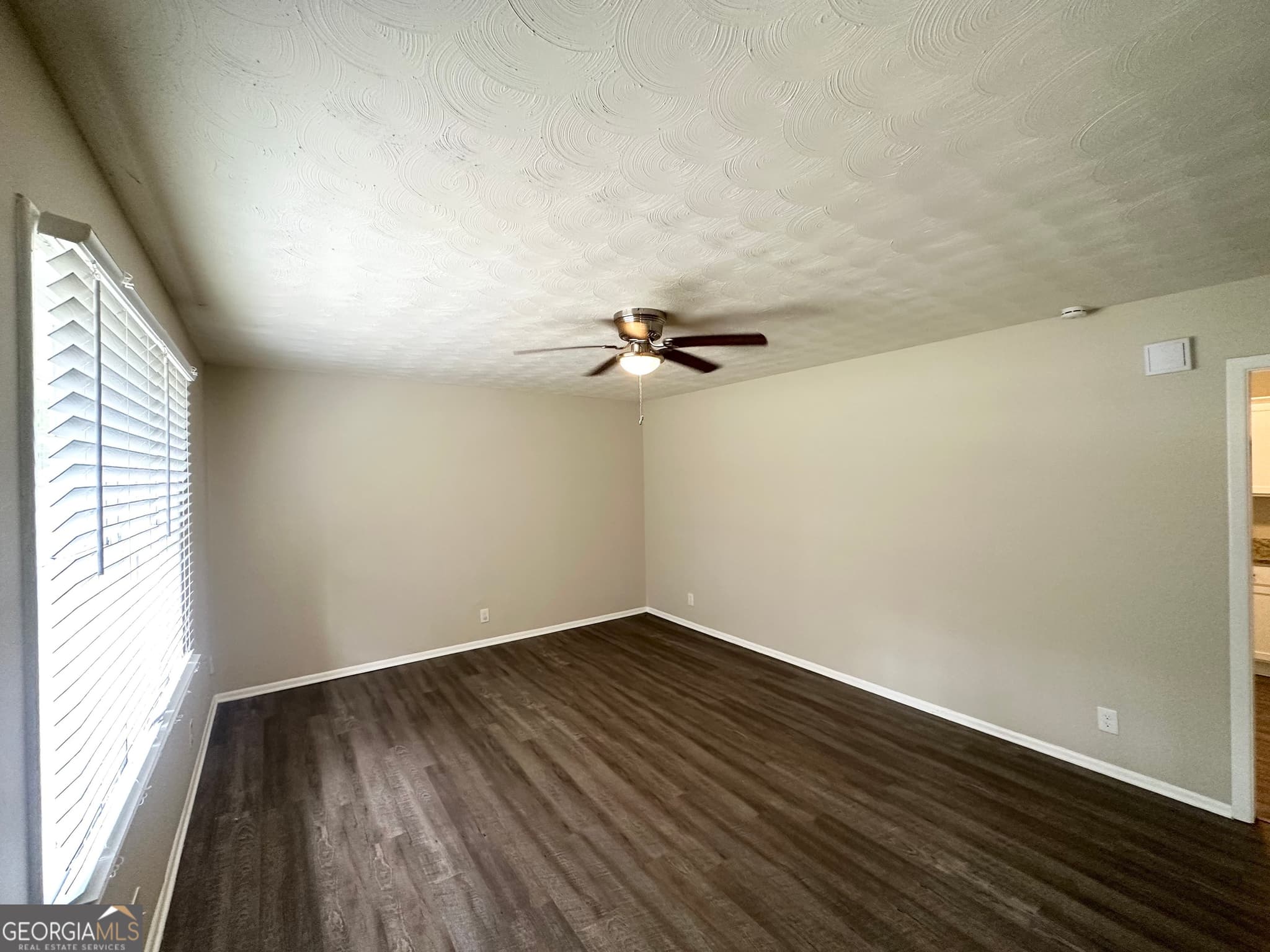 3 bedroom, 1.5 bathroom, 1,275 sq ft single family residence for sale at 4140 Pierce Road, South Fulton, GA 30349 — photo 3