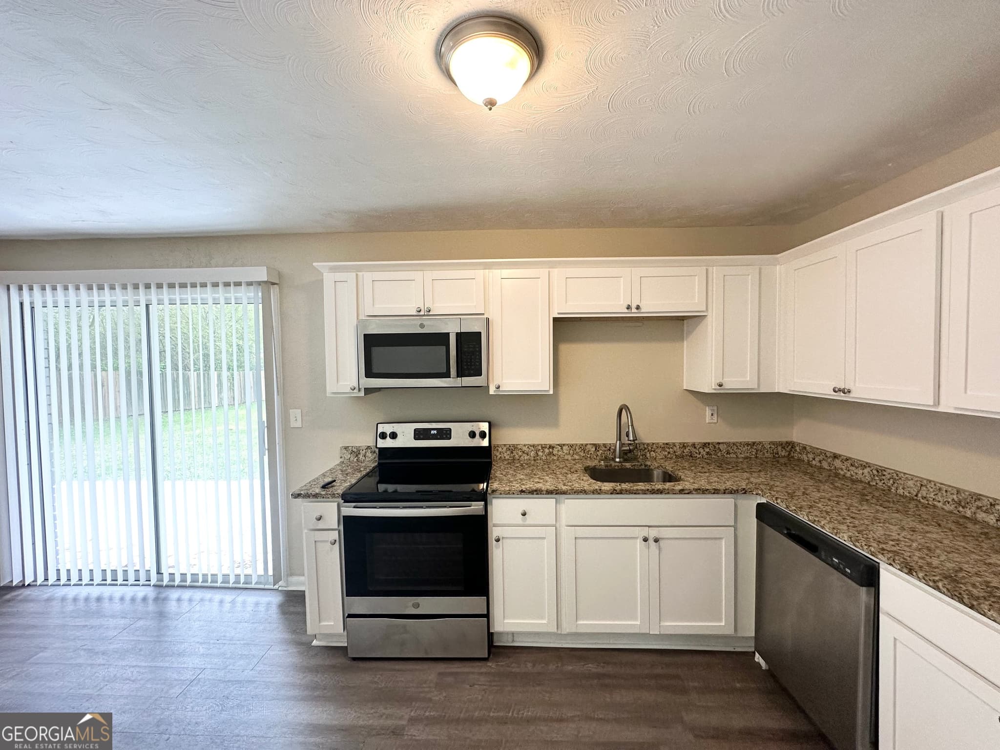3 bedroom, 1.5 bathroom, 1,275 sq ft single family residence for sale at 4140 Pierce Road, South Fulton, GA 30349 — photo 5
